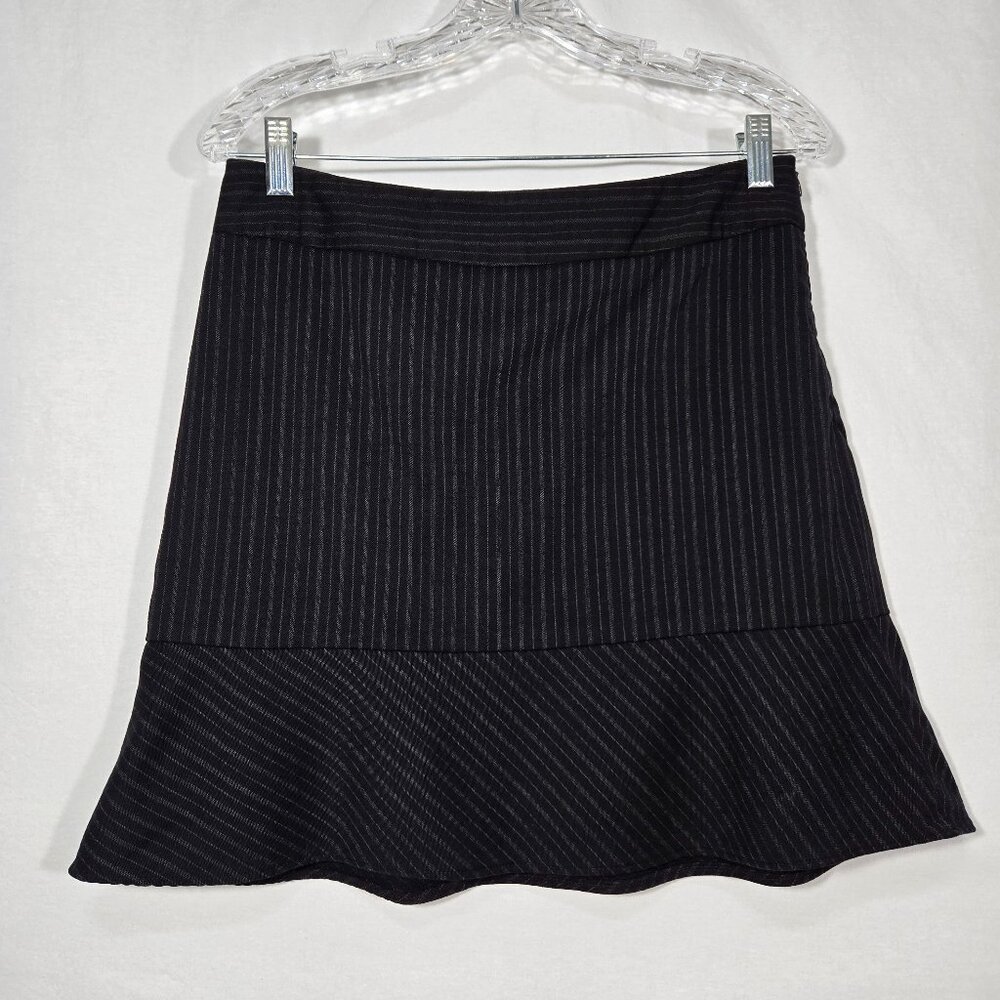 VINTAGE 2006 Y2K Sirencore BLACK Wool Gray Pinstripes Flare Hem Mini-Skirt Sz 4.